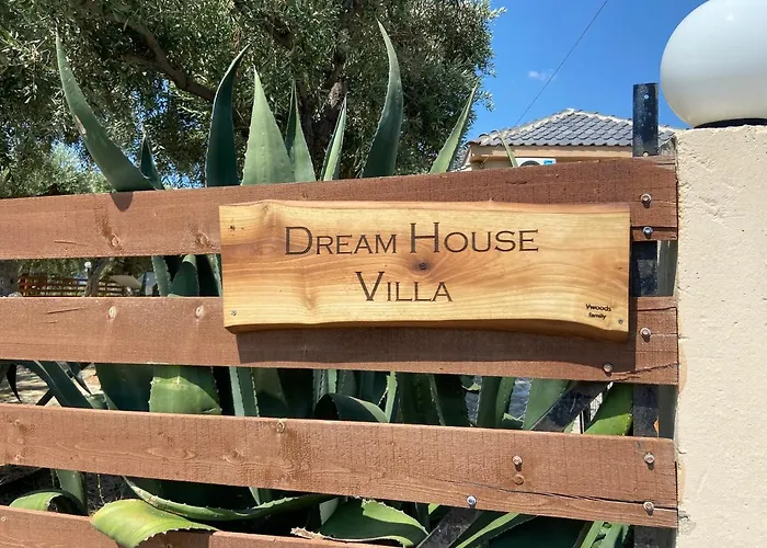 Dream House Hébergement de vacances Alikí